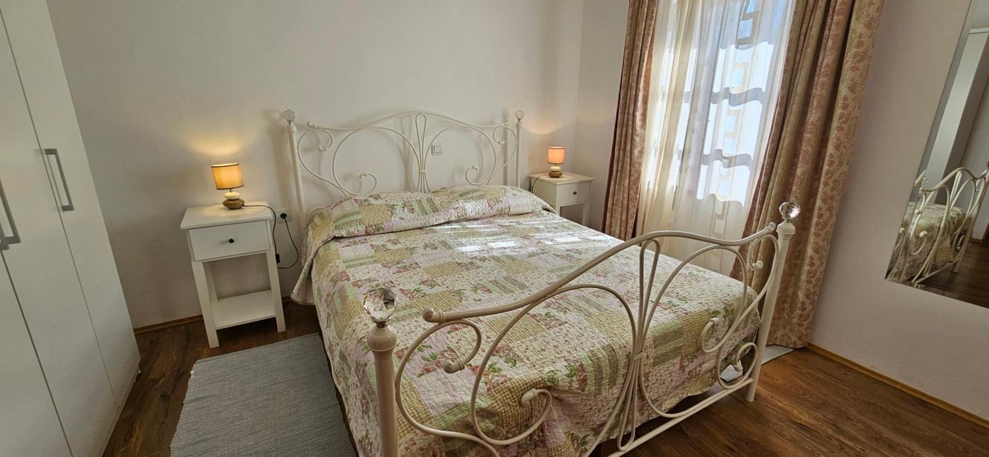 Apartments Vesna With Pool - New! Sveti Lovrec Pazenaticki Room photo
